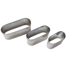 Load image into Gallery viewer, Oval Shape 3 Piece Cookie Cutter Set
