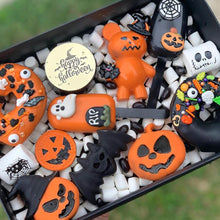 Load image into Gallery viewer, Black Acrylic Cakesicle Stick 4
