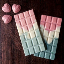 Load image into Gallery viewer, P21 24 Slabs Bar PVC Chocolate Mould 2
