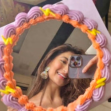 Load image into Gallery viewer, Round Selfie Mirror Cake Sheet
