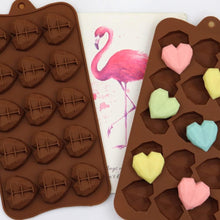 Load image into Gallery viewer, S603 Pinata Hearts Silicone Chocolate Mould 4
