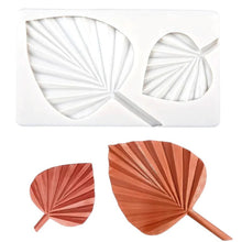 Load image into Gallery viewer, S68 Palm Leaf Silicone Chocolate Mould

