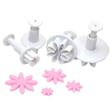 Load image into Gallery viewer, Z4 Marguerite | Daisy 4 Piece Plunger Set
