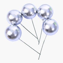 Load image into Gallery viewer, Silver Faux Ball 12 Piece Set 4
